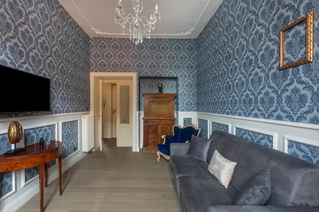 Renaissance Luxury Experience